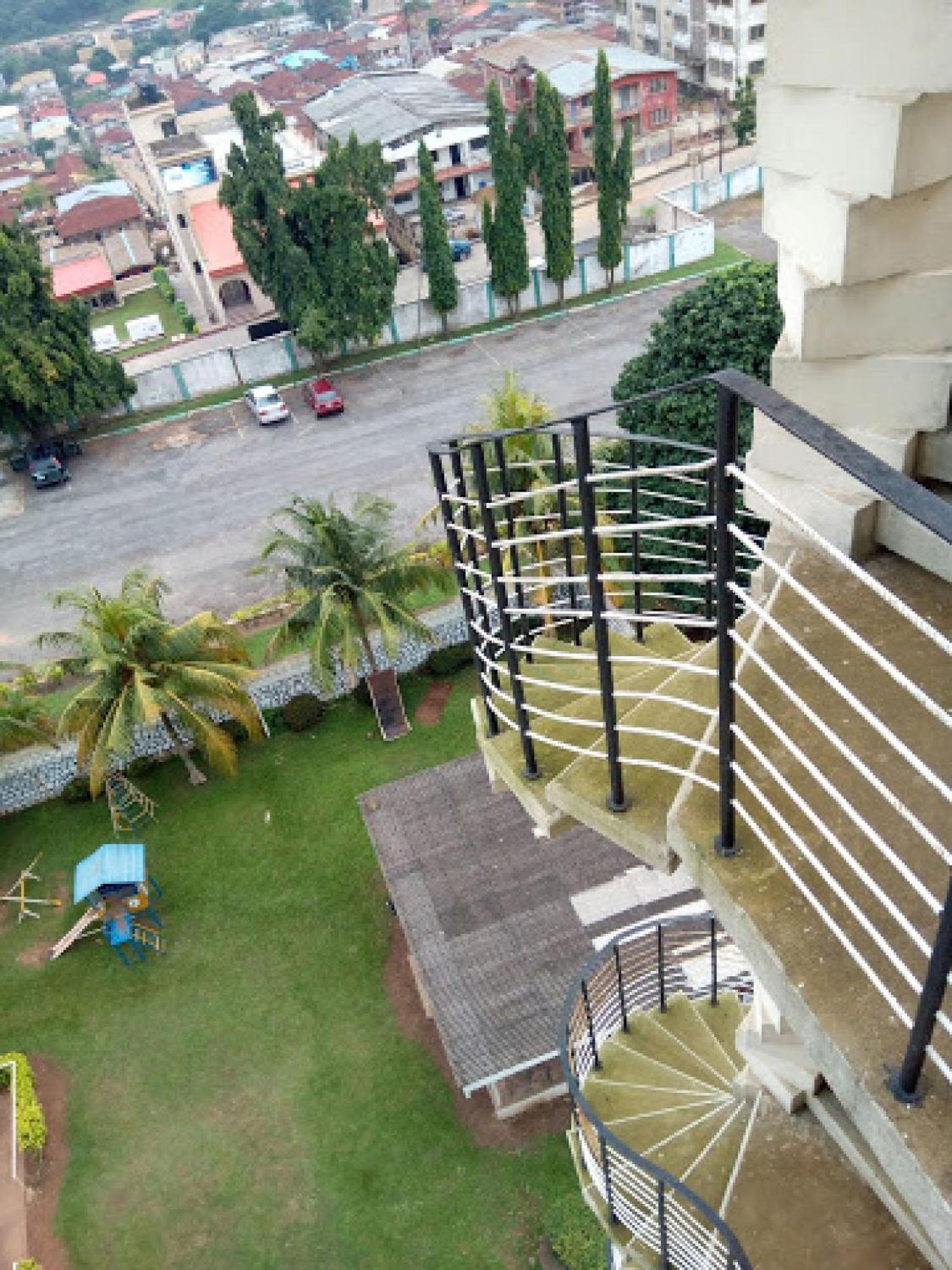 Room In Lodge - Premier Hotel-Ibadan Luaran gambar