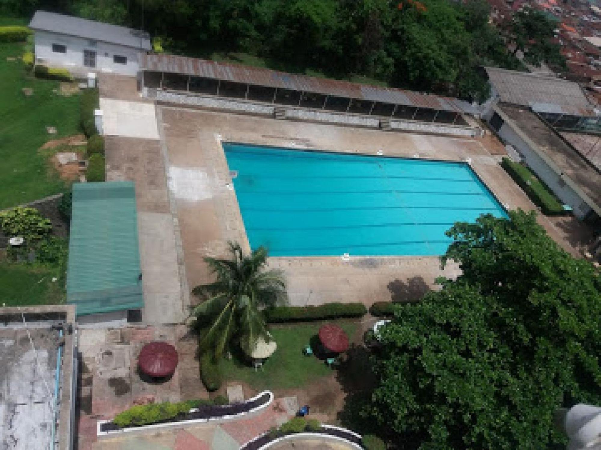 Room In Lodge - Premier Hotel-Ibadan Luaran gambar