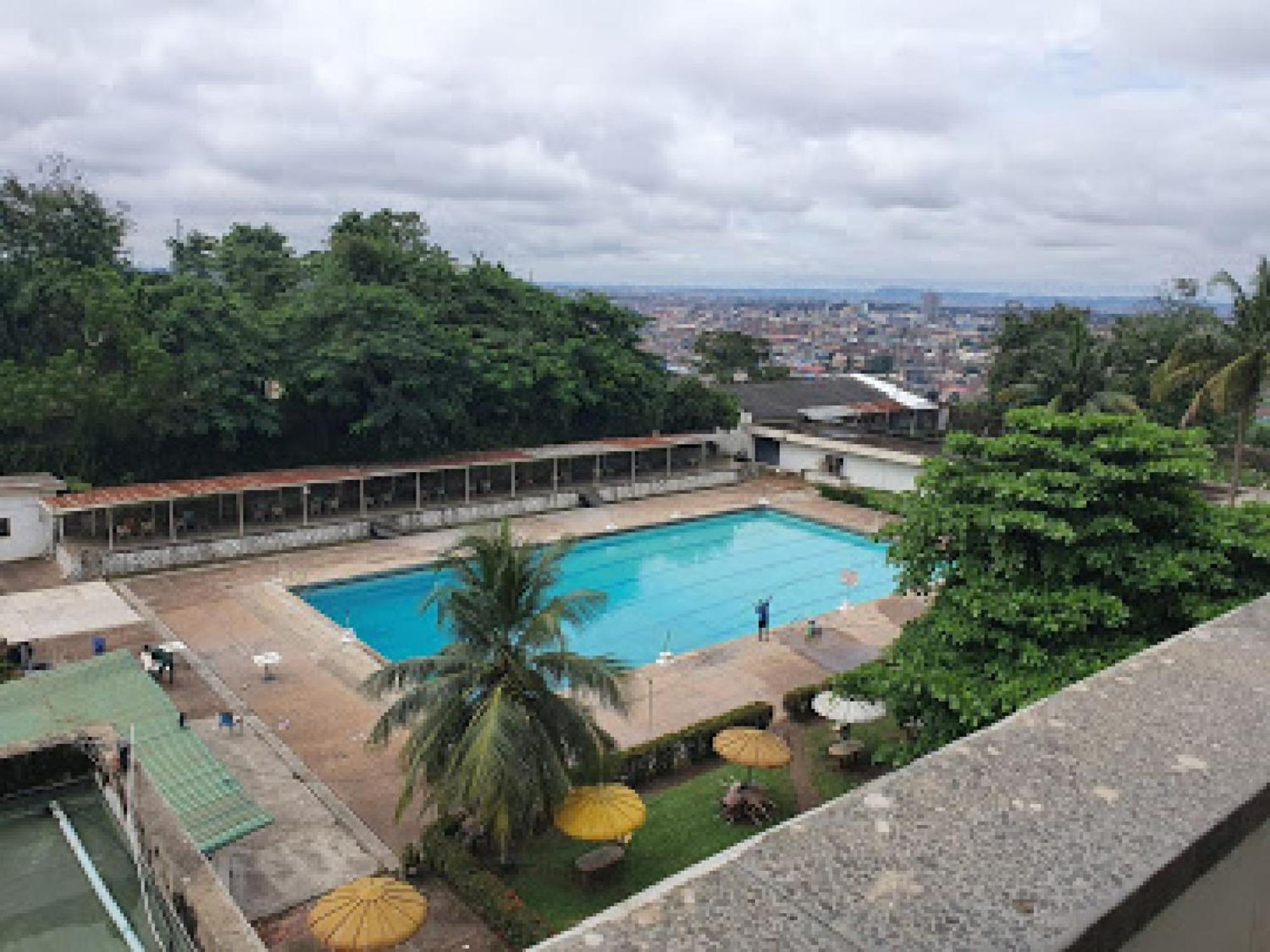Room In Lodge - Premier Hotel-Ibadan Luaran gambar